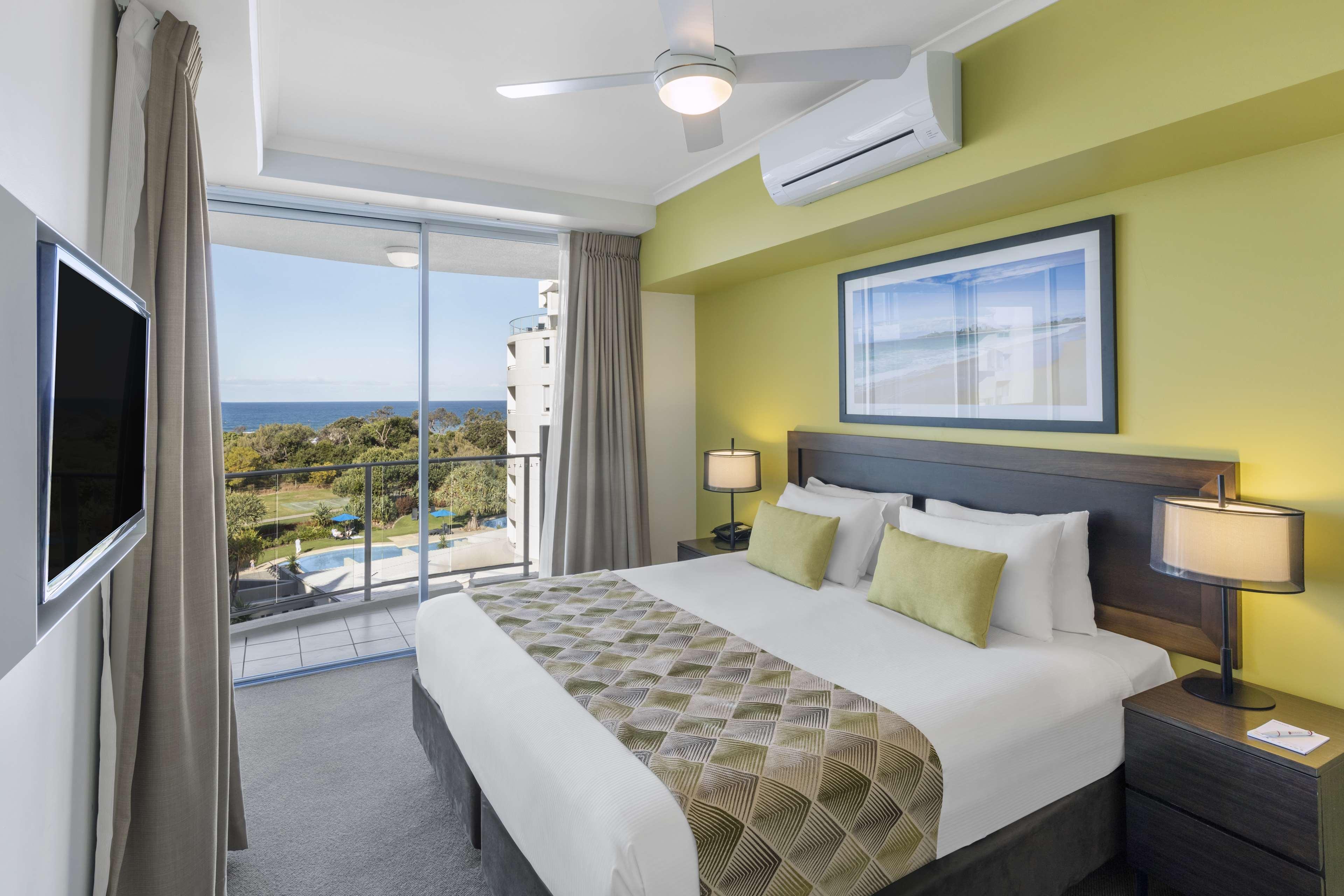 Ramada By Wyndham Marcoola Beach Экстерьер фото