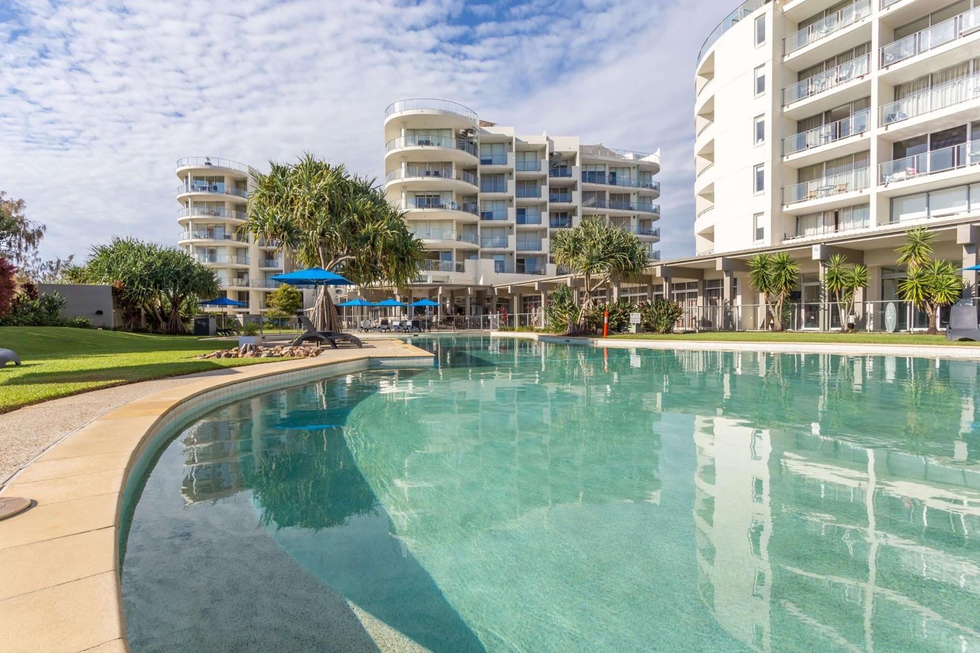 Ramada By Wyndham Marcoola Beach Экстерьер фото