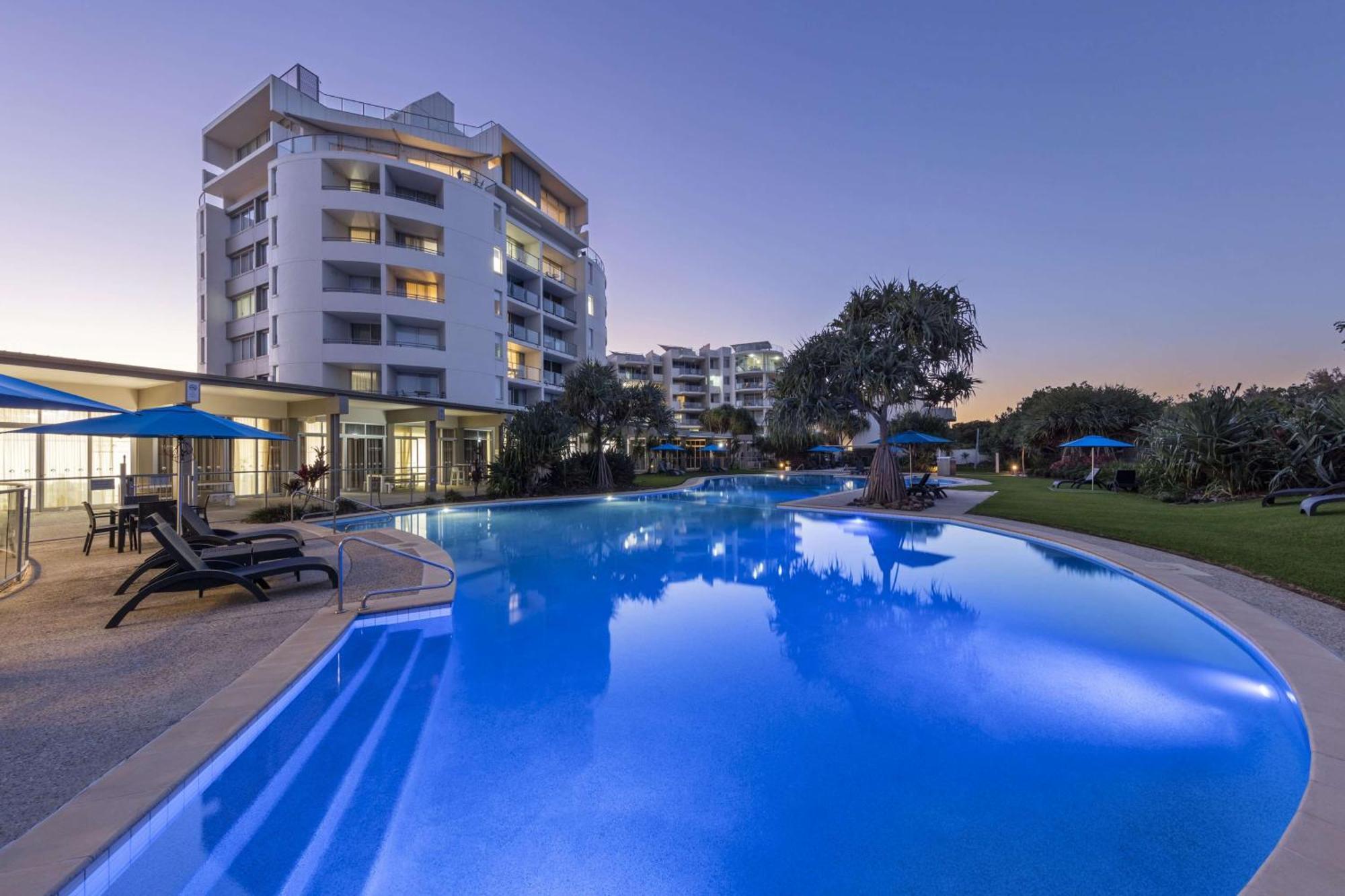Ramada By Wyndham Marcoola Beach Экстерьер фото